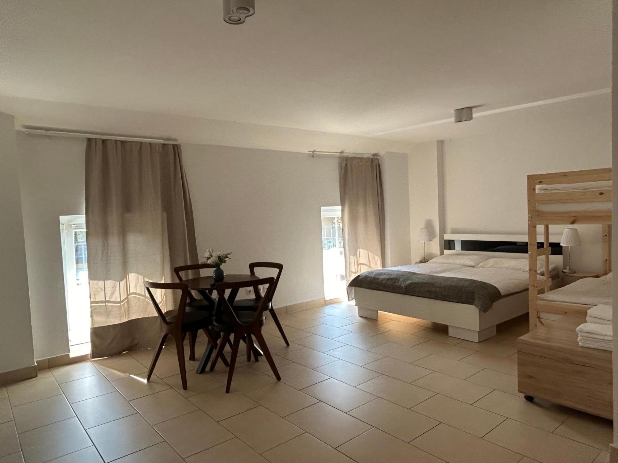 Apartamento Economy Adler Golling an der Salzach Exterior foto